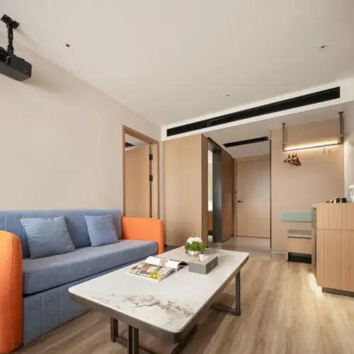 Executive Suite (Living Room Viewing + Zero-Pressure Mattress + Smart Voice Control + Private Refrigerator)