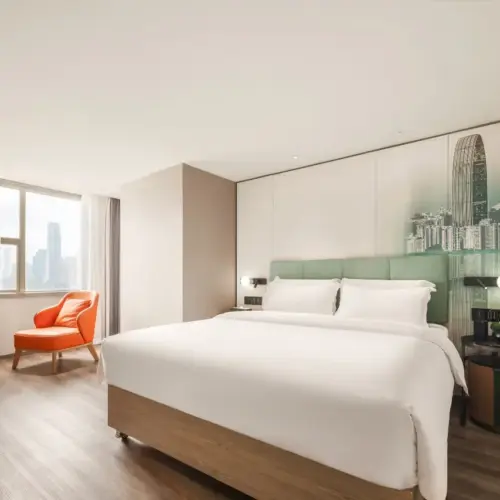 Executive Suite (Living Room Viewing + Zero-Pressure Mattress + Smart Voice Control + Private Refrigerator)