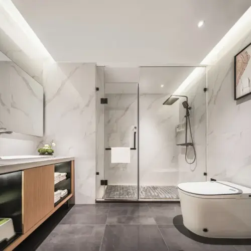 Family Suite (Family-Friendly Layout + Whole-House Smart Voice Control + Private Refrigerator)
