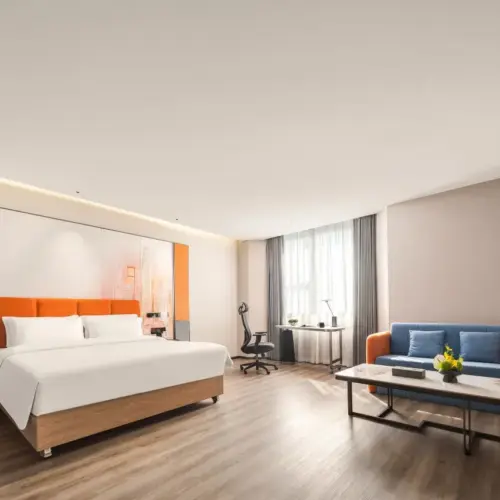 Family Suite (Family-Friendly Layout + Whole-House Smart Voice Control + Private Refrigerator)