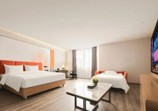 Family Suite (Family-Friendly Layout + Whole-House Smart Voice Control + Private Refrigerator)
