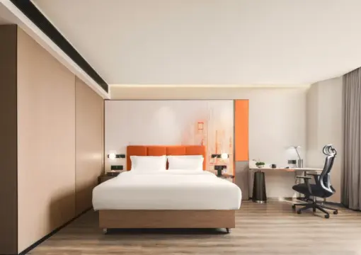 Family Suite (Family-Friendly Layout + Whole-House Smart Voice Control + Private Refrigerator)
