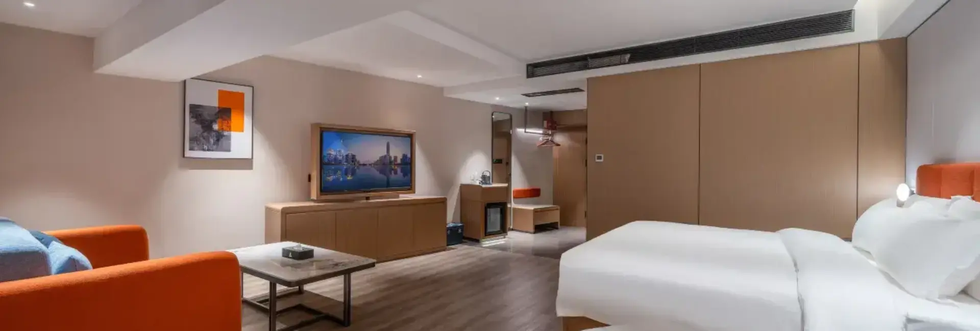 Family Suite (Family-Friendly Layout + Whole-House Smart Voice Control + Private Refrigerator)