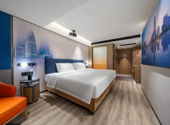 Hollywood Audio-Visual Super Queen Room (Large Screen Projection + Smart Voice Control + Private Refrigerator)