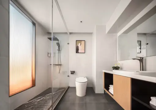 Light Luxury Audio-Visual Queen Room (Large Screen Projection + Smart Voice Control + Private Refrigerator)