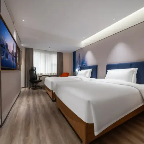 Light Luxury Twin Room (Deep Memory Pillow | Zero-Pressure Mattress + Whole-House Smart Control + Mini Refrigerator)