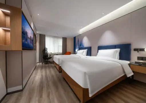 Light Luxury Twin Room (Deep Memory Pillow | Zero-Pressure Mattress + Whole-House Smart Control + Mini Refrigerator)
